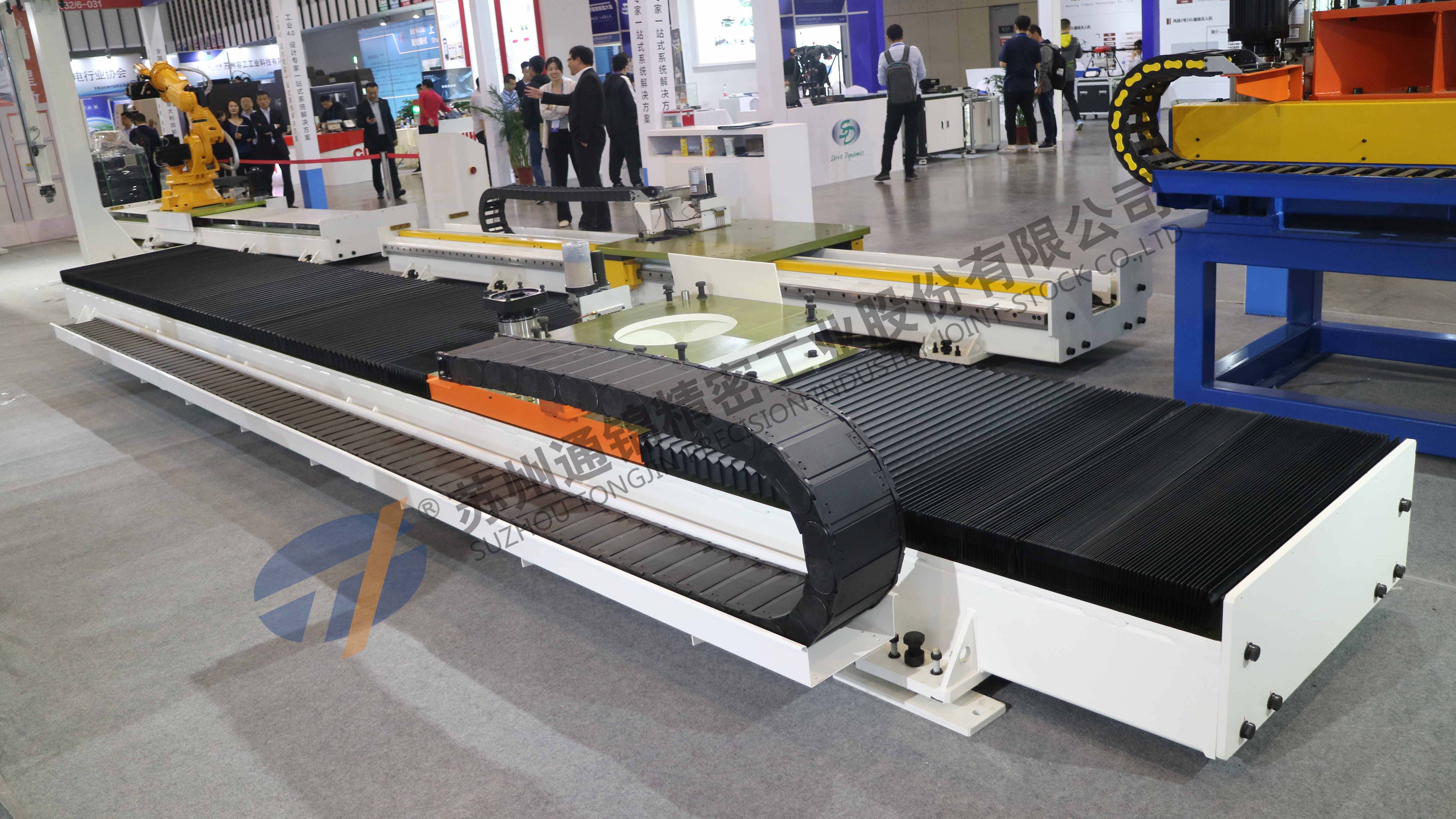 通錦第七軸機(jī)器人為什么需要使用防護(hù)罩？