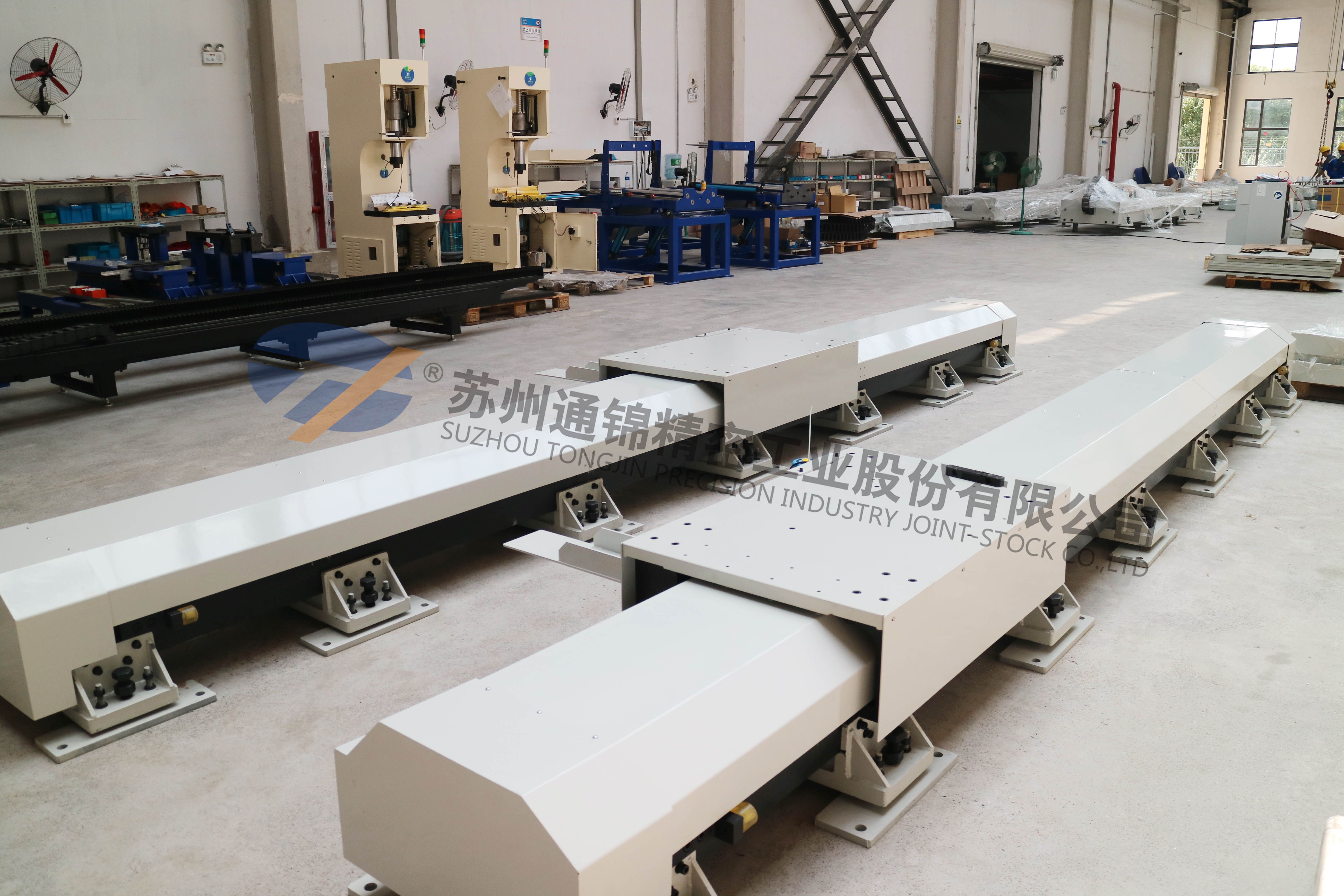 通錦第七軸機(jī)器人為什么需要使用防護(hù)罩？