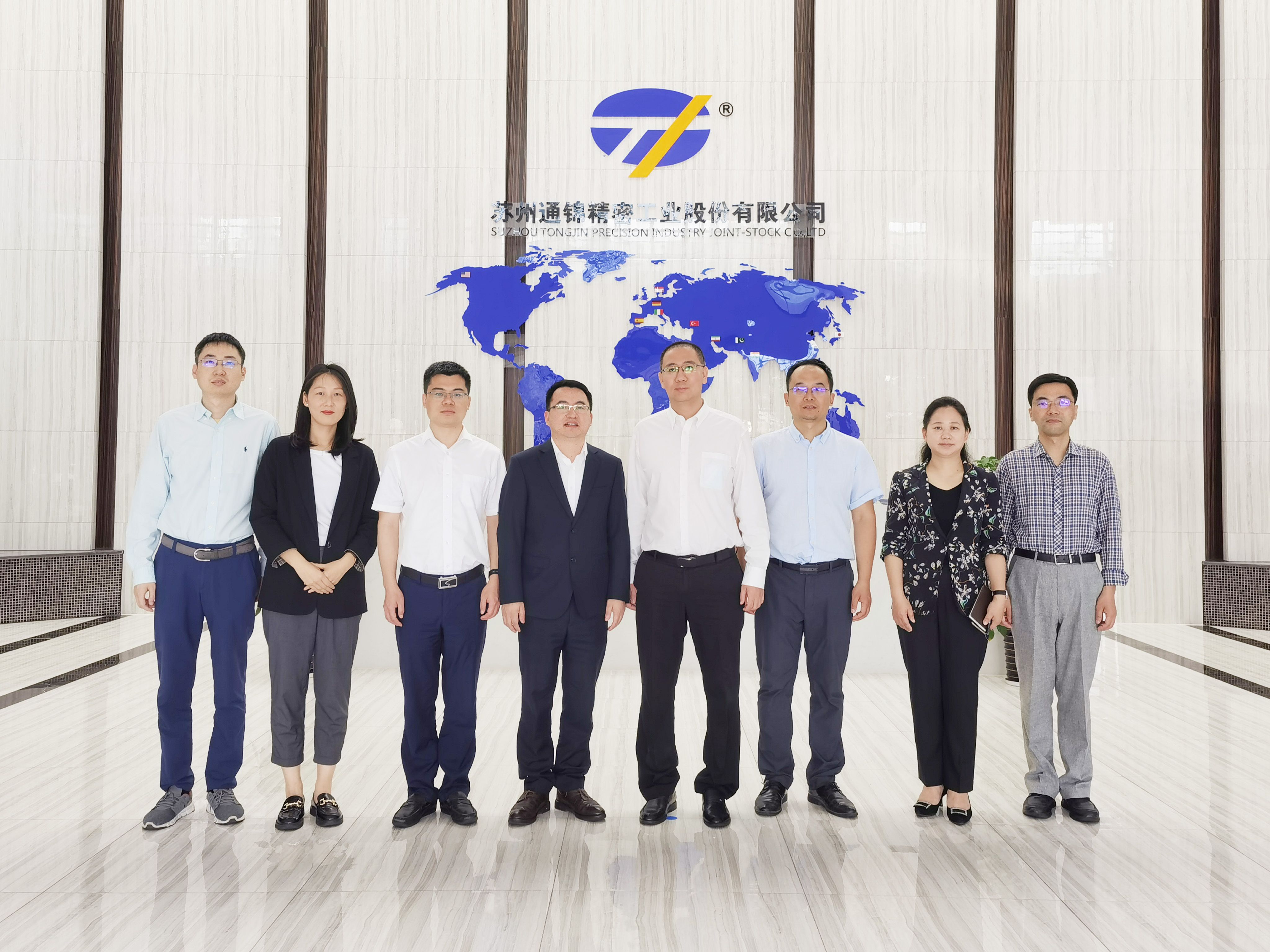 蘇州高新區(qū)管委會(huì)副主任梁棟一行調(diào)研通錦精密