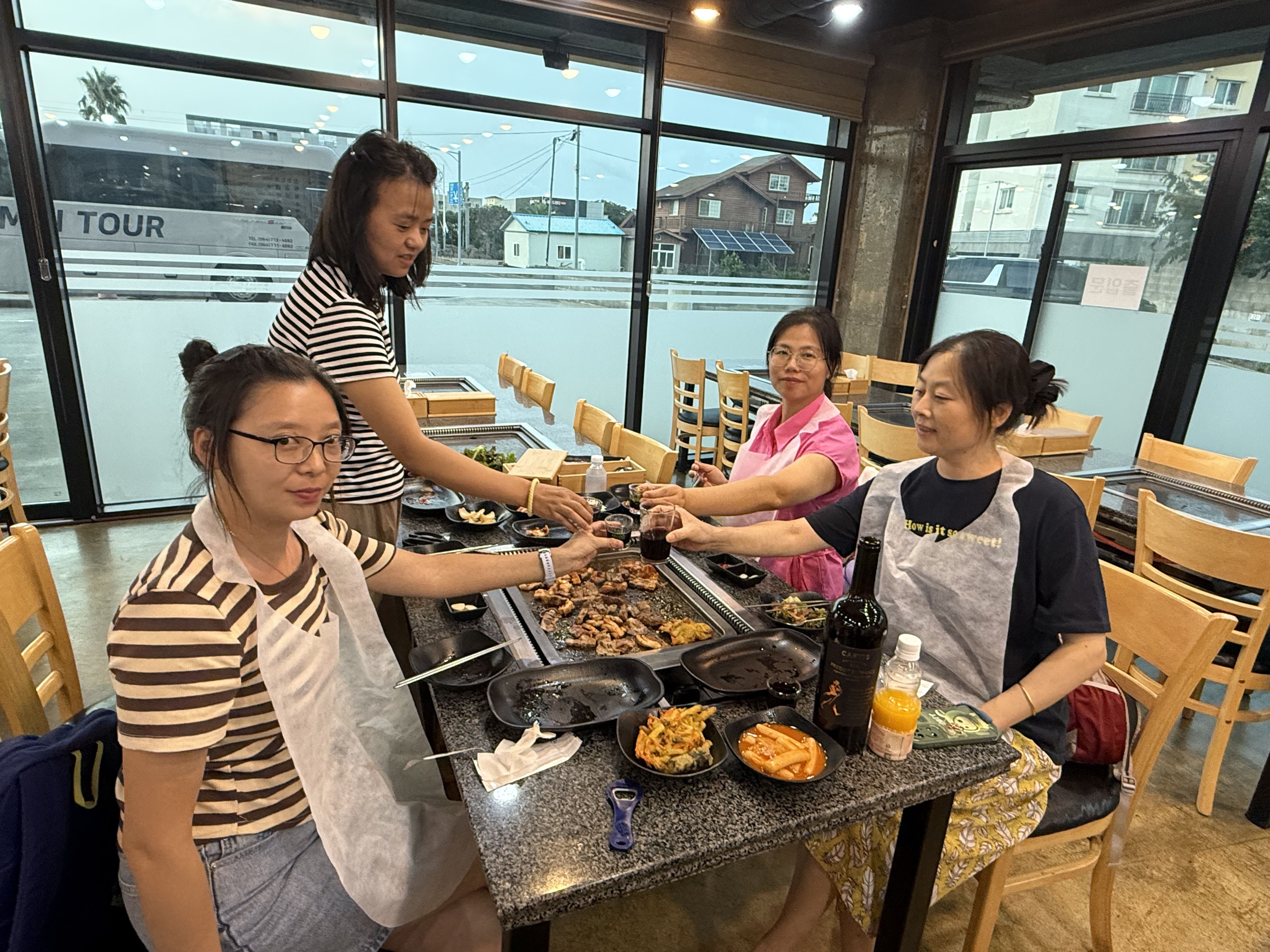 十年相伴,濟(jì)州同行 |2025年 通錦精密老員工七夕韓國(guó)之旅圓滿收官! 十年相伴,濟(jì)州同行 |2025年 通錦精密老員工七夕韓國(guó)之旅圓滿收官!